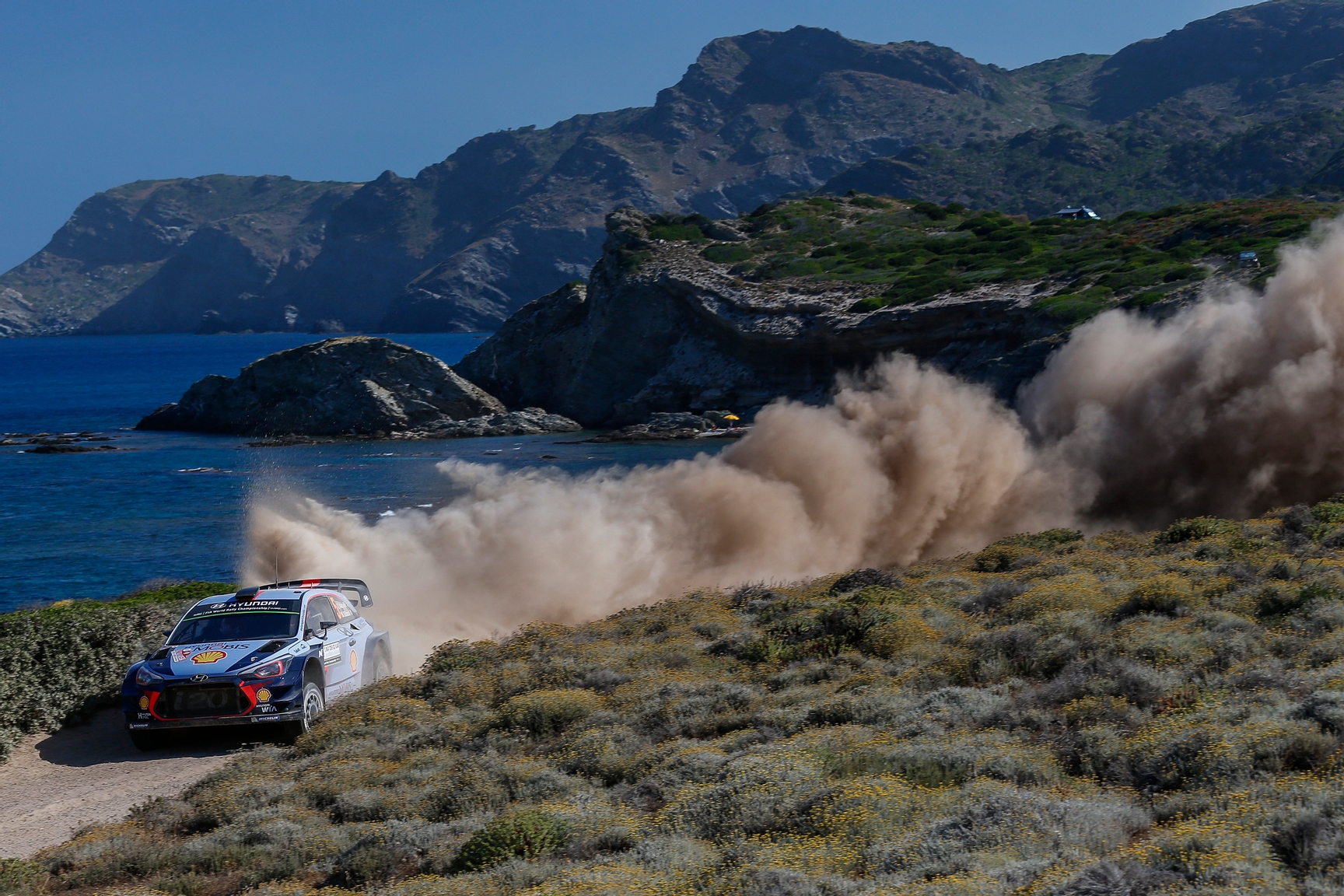 2017 FIA World Rally Championship
Round 07, Rally Italia Sardegna
08-11 June 2017
Thierry Neuville, Nicolas Gilsoul, Hyundai i20 Coupe WRC
Photographer: Sarah Vessely
Worldwide copyright: Hyundai Motorsport GmbH
