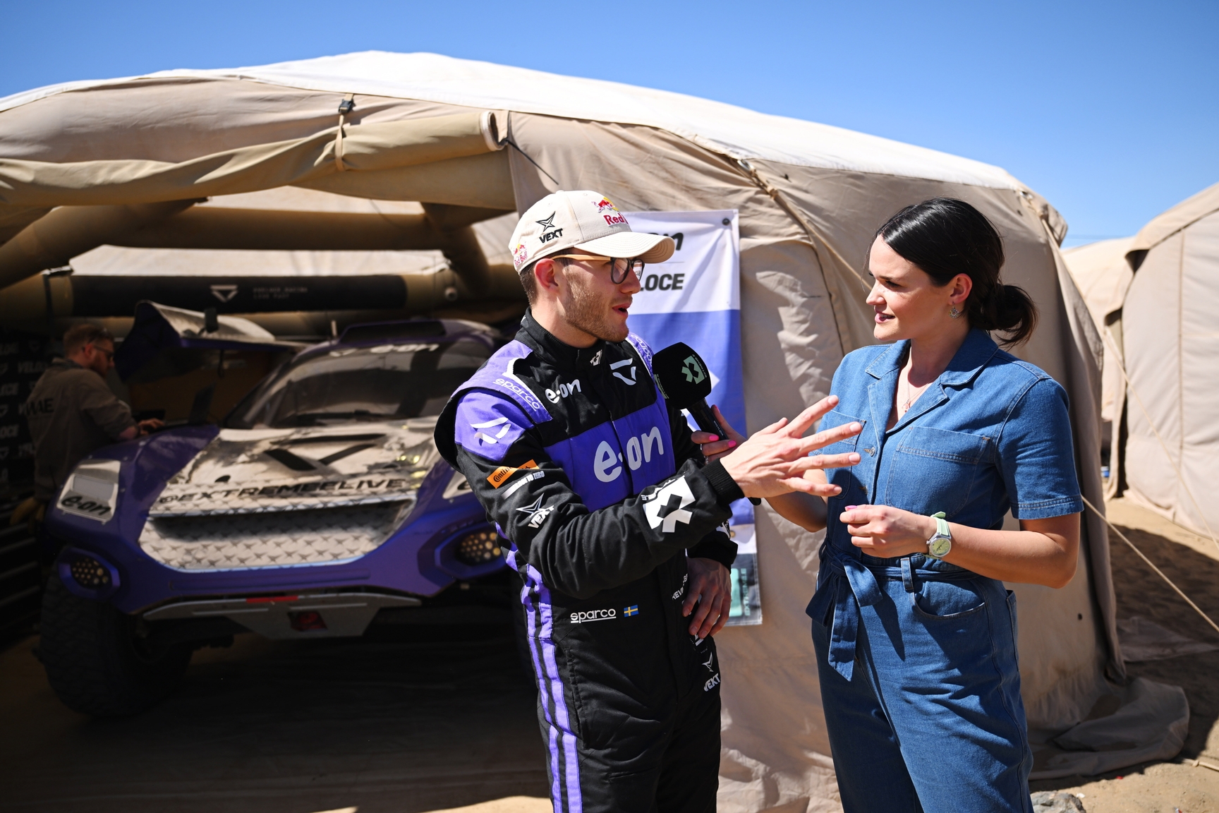FEBRUARY 17: Kevin Hansen (SWE), Veloce Racing Laura Winter during the Saudi Arabia on February 17, 2024. (Photo by Sam Bagnall / LAT Images)
