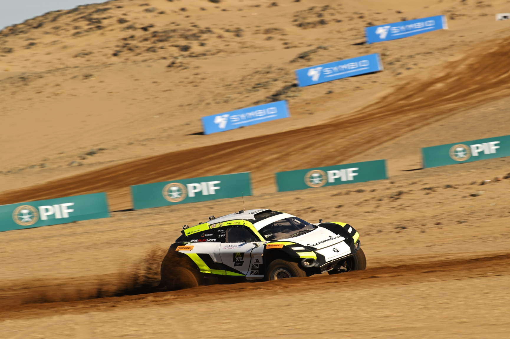 FEBRUARY 18: Dania Akeel (KSA) / Andreas Bakkerud (NOR), JBXE during the Saudi Arabia on February 18, 2024. (Photo by Sam Bagnall / LAT Images)