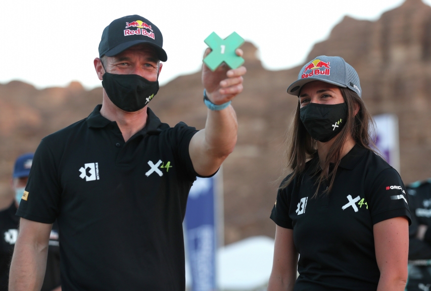 ALULA, SAUDI ARABIA - APRIL 02: Extreme E qualifying group lottery draw.
Cristina Gutierrez (ESP)/Sebastien Loeb (FRA), X44 during the Desert X-Prix at AlUla on April 02, 2021 in AlUla, Saudi Arabia. (Photo by Sam Bloxham / LAT Images)