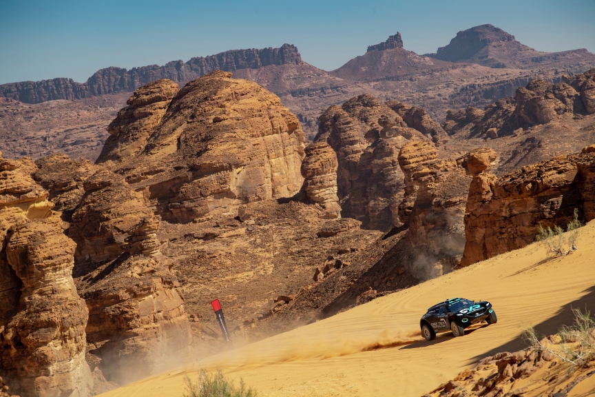 ALULA, SAUDI ARABIA - APRIL 03: Molly Taylor (AUS)/Johan Kristoffersson (SWE), Rosberg X Racing during the Desert X-Prix at AlUla on April 03, 2021 in AlUla, Saudi Arabia. (Photo by Colin McMaster / LAT Images)